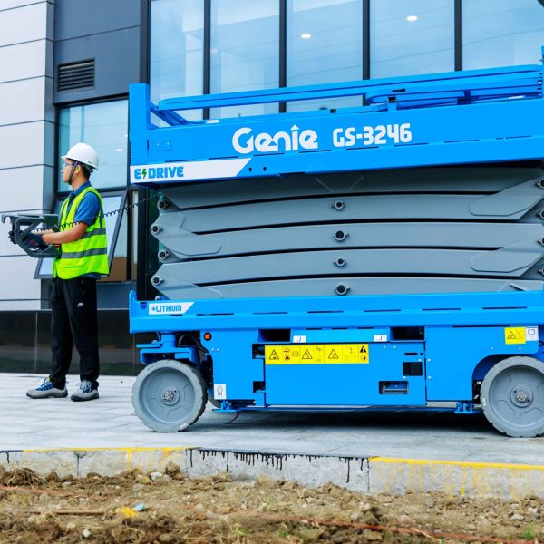 gs-3246-outside_stowed_low89c7c96d08af4e19bae9f3ec603247c5